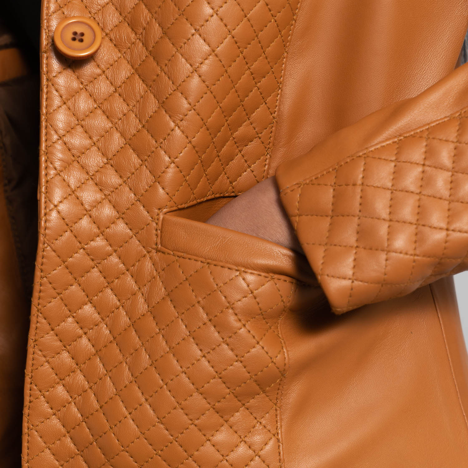 Cora Quilted Brown Leather Blazer - Image 3